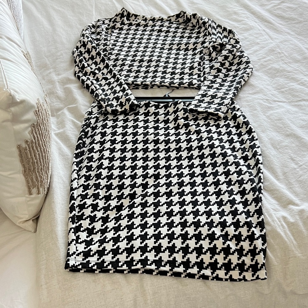 Black & White Houndstooth Long Sleeve Dress